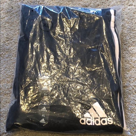 NWT Mens Adidas Black Essential Fleece Joggers - Picture 10 of 10